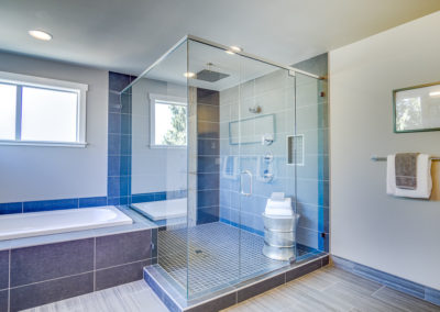 Enclosed shower and tub